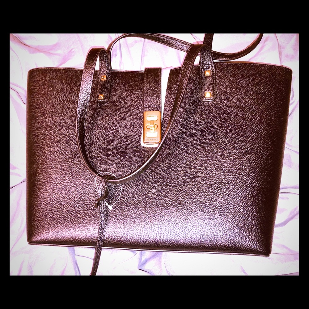 Michael Kors Carryall tote